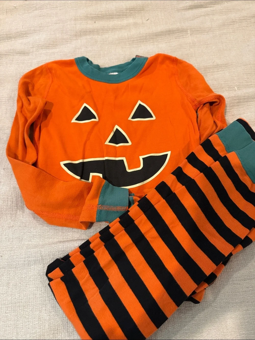 Hanna Andersson Orange & Black Pumpkin Pajama Set Halloween